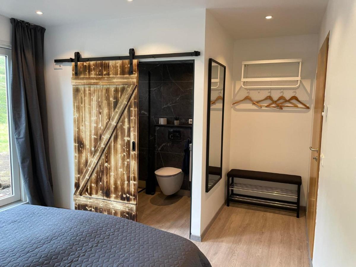Vestmannsvatn Guesthouse Athaldalur Ngoại thất bức ảnh